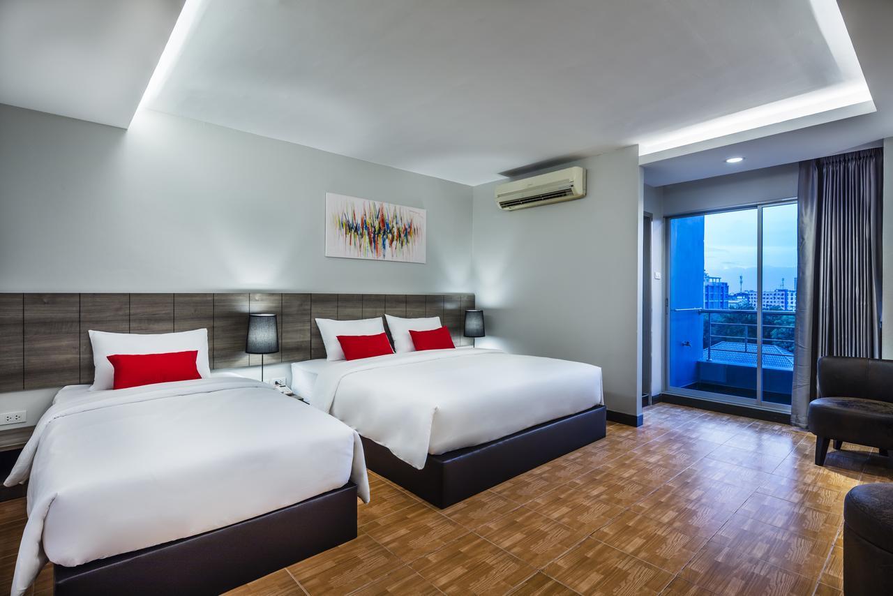 Livotel Hotel Hua Mak Bangkok Pokoj fotografie
